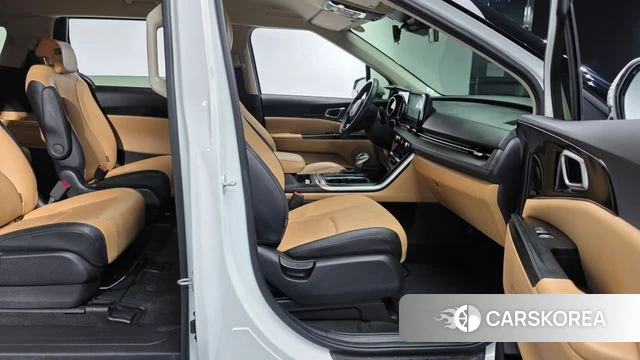 Kia Carnival 4th generation 2023 Белый из Кореи, фото 2