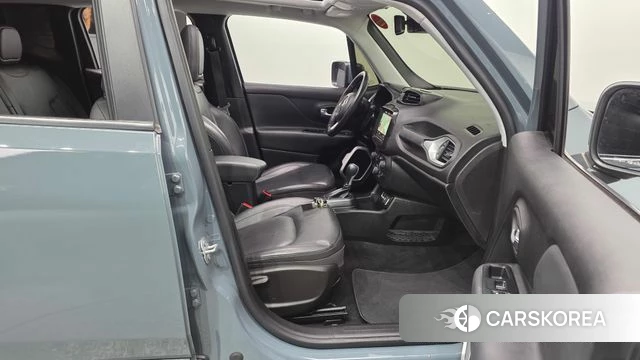 Jeep Renegade 2018 Серый из Кореи, фото 2