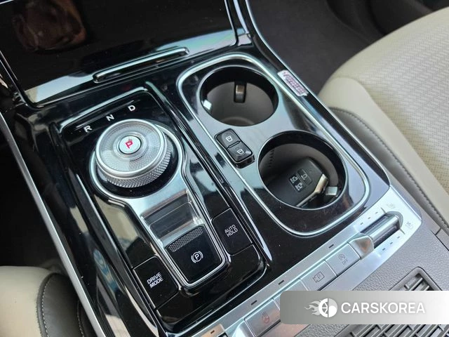 Kia Carnival 4th generation 2021 Белый из Кореи, фото 2