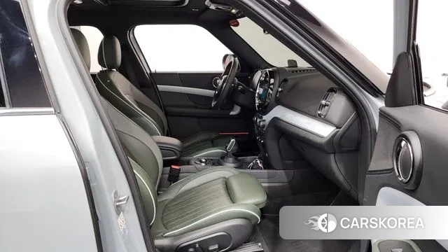 Mini Cooper S Countryman 2022 Цвет галактики из Кореи, фото 2