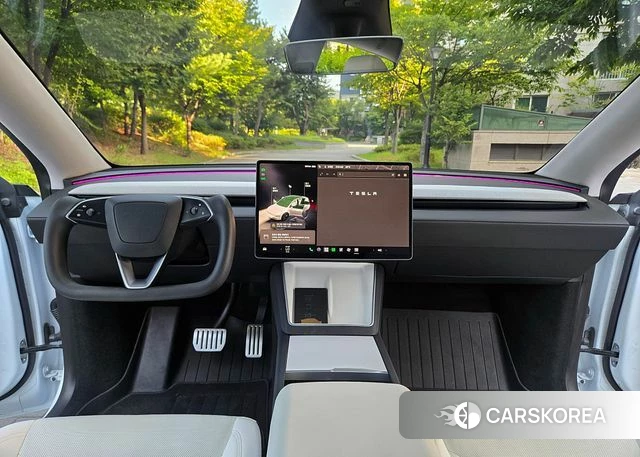 Tesla Model Y 2025 Белый из Кореи, фото 2