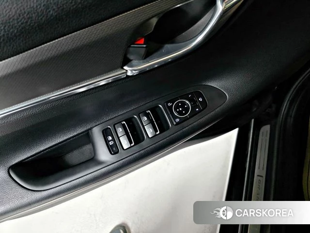 Hyundai The New Grandeur IG Hybrid 2022 Черный из Кореи, фото 2