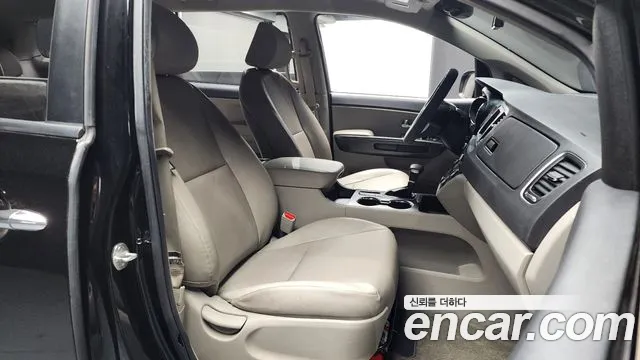 Kia The New Carnival 2019 Черный из Кореи, фото 2