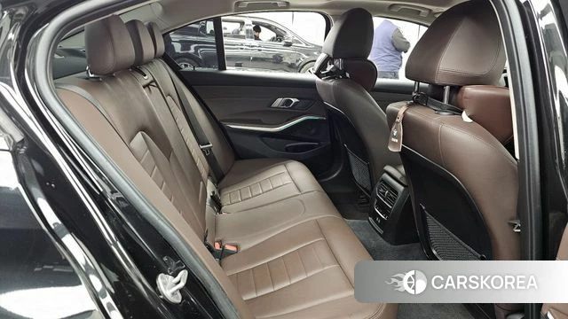 BMW 3 Series (G20) 2021 Черный из Кореи, фото 2