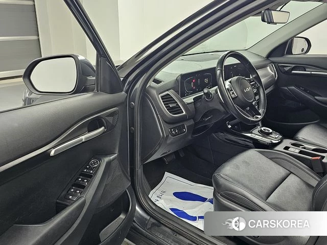 Kia The New Seltos 2023 Серый из Кореи, фото 2
