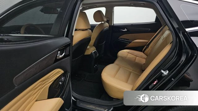 Kia K7 Premier 2021 Черный из Кореи, фото 2