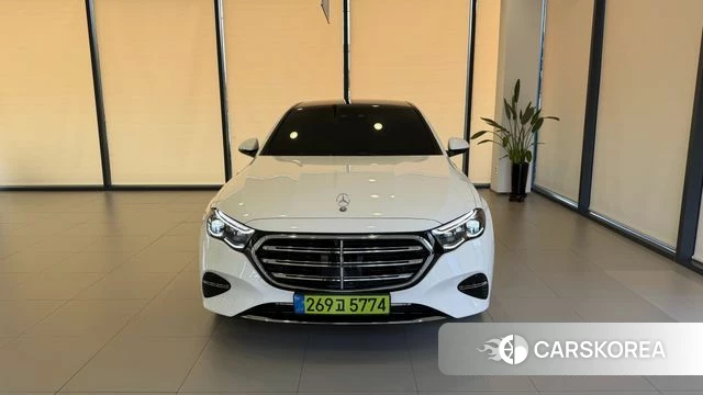 Mercedes-Benz E-Class W214 2026 Белый из Кореи, фото 2