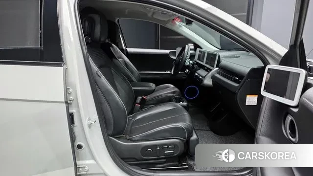 Hyundai Ionic 5 2022 Серебристо-серый из Кореи, фото 2