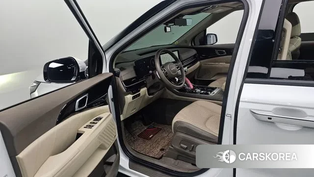 Kia The New Carnival 4th Generation 2024 Белый из Кореи, фото 2