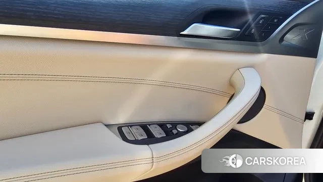 BMW iX3 2023 Белый из Кореи, фото 2