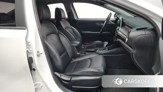 Kia Come New K3 2021 Белый из Кореи, фото 2