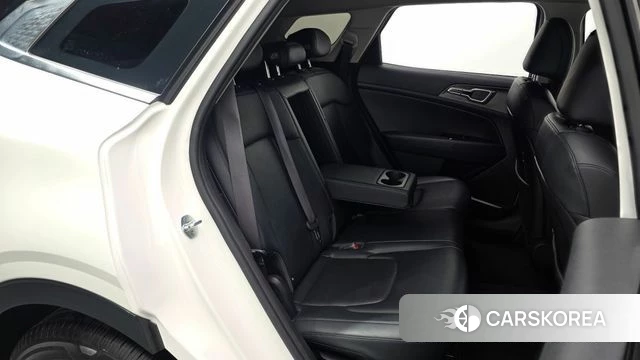 Kia Sportage 5th Generation 2022 Белый из Кореи, фото 2