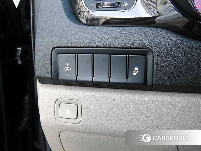 Kia The New Carnival 2019 Черный из Кореи, фото 2