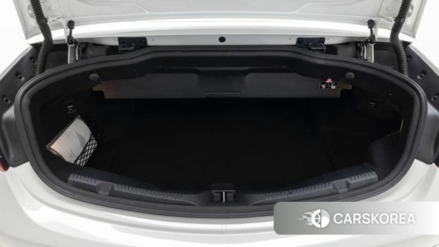 Mercedes-Benz E-Class W213 2019 Белый из Кореи, фото 2
