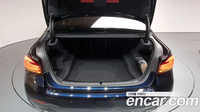 BMW 5 Series (G30) id 2670502 из Кореи 2