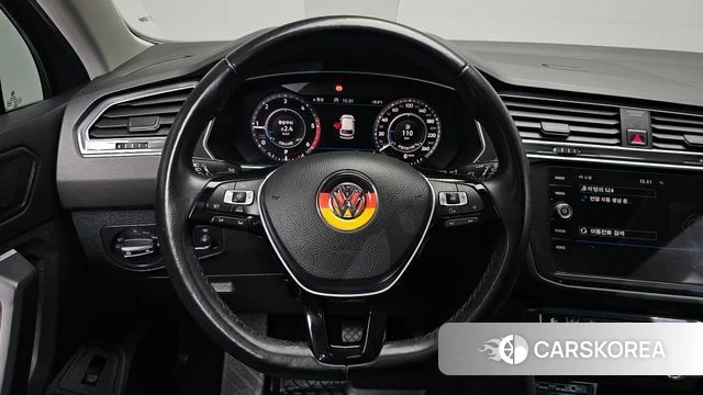 Volkswagen Tiguan second Generation 2018 Серый из Кореи, фото 2