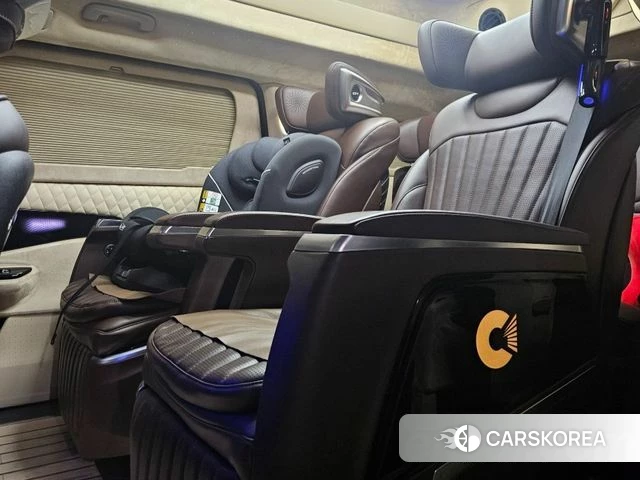 Kia Carnival 4th generation 2022 Черный из Кореи, фото 2