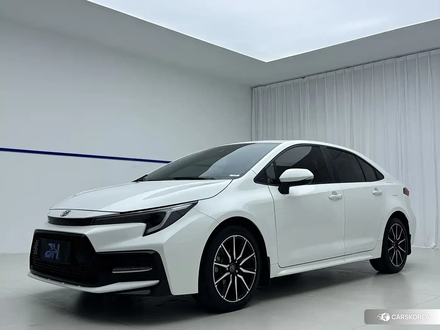 Toyota Levin 2023 Белый из Китая, фото 2