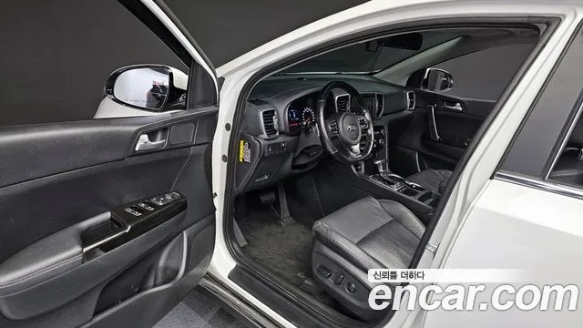 Kia Sportage 4th Generation 2018 Белый из Кореи, фото 2