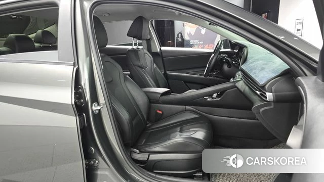 Hyundai Avante Hybrid (CN7) 2023 Серый из Кореи, фото 2