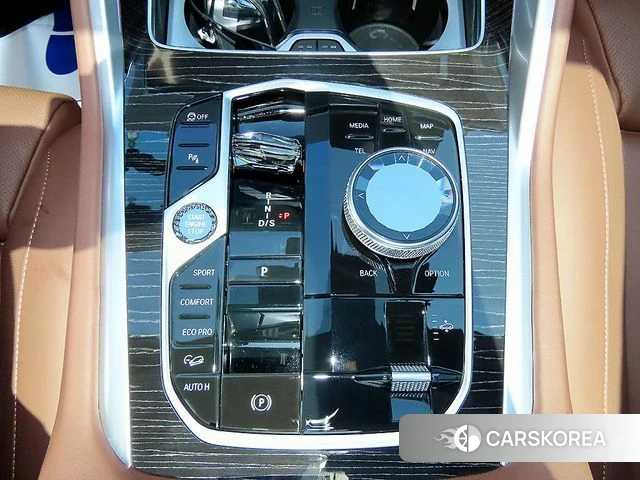 BMW X6 (G06) 2024 Белый из Кореи, фото 2