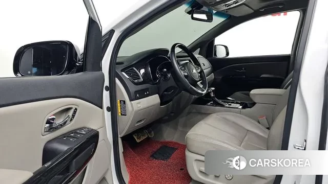 Kia The New Carnival id 3646643 из Кореи 2