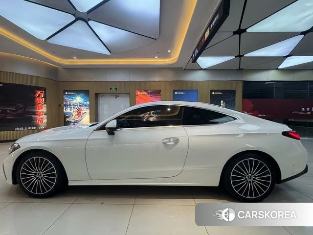 Mercedes-Benz CLE level 2024 Белый из Китая, фото 2