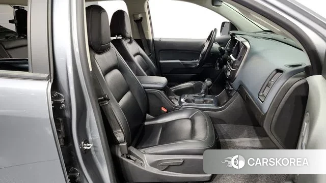 Chevrolet (GM Daewoo) Real New Colorado 2020 Серый из Кореи, фото 2