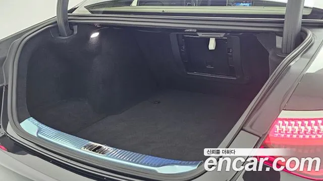 Mercedes-Benz S-Class W223 2024 Черный из Кореи, фото 2