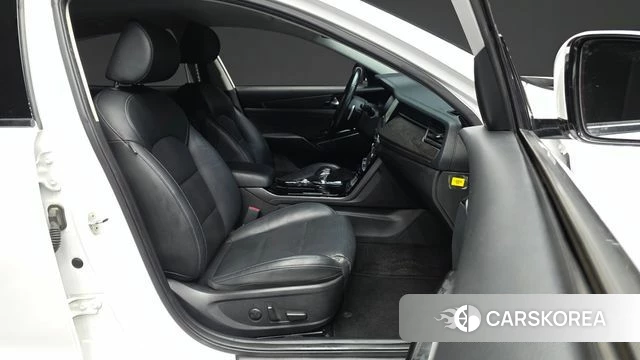 Kia K7 Premier 2019 Белый из Кореи, фото 2