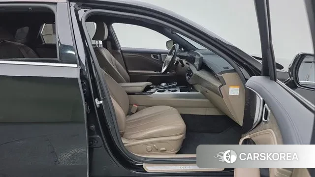 Kia K8 Hybrid 2022 Черный из Кореи, фото 2