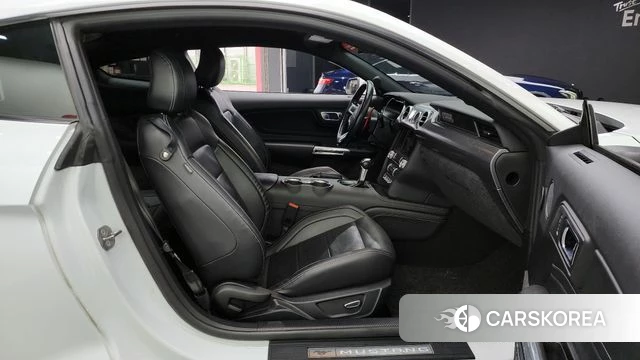 Ford Mustang id 3808031 из Кореи 2