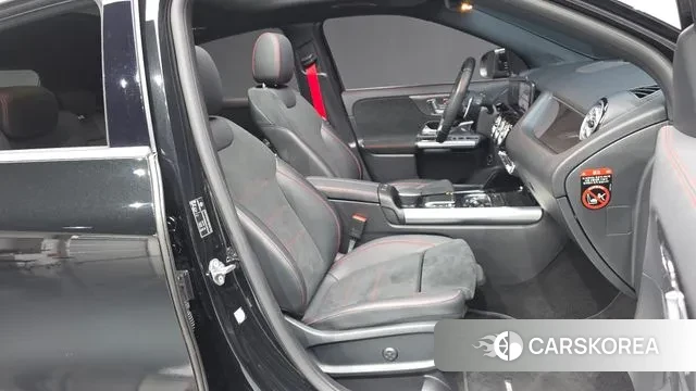 Mercedes-Benz GLA - Class H247 2022 Черный из Кореи, фото 2