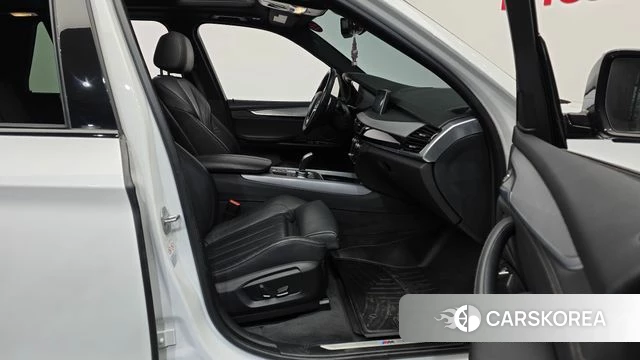 BMW X5 (F15) 2018 Белый из Кореи, фото 2