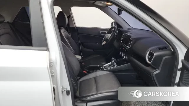 Hyundai Venue 2019 Белый из Кореи, фото 2