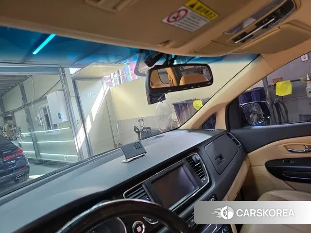 Kia The New Carnival 2018 Черный из Кореи, фото 2