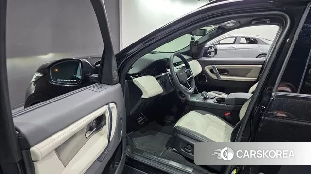 Land Rover Discovery Sports 2nd Generation 2025 Черный из Кореи, фото 2