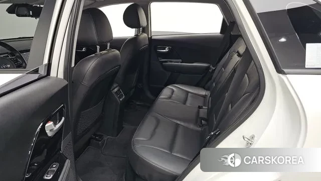 Kia Niro 2018 Белый из Кореи, фото 2