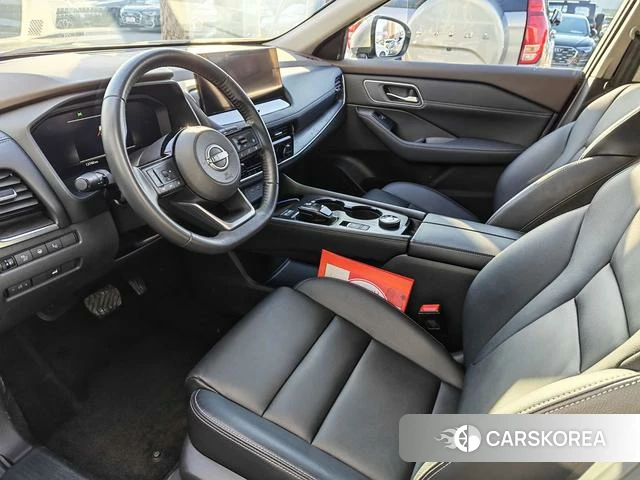 Nissan Qijun 2024 Серебристо-серый из Китая, фото 2
