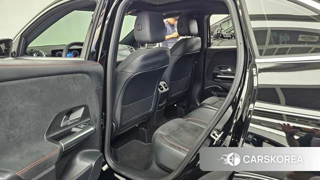 Mercedes-Benz GLA - Class H247 2026 Черный из Кореи, фото 2