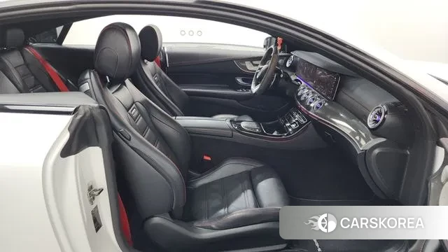 Mercedes-Benz E-Class W213 2023 Белый из Кореи, фото 2