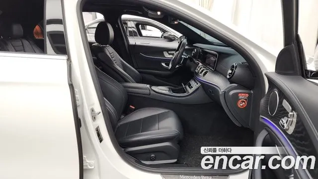 Mercedes-Benz E-Class W213 2020 Белый из Кореи, фото 2