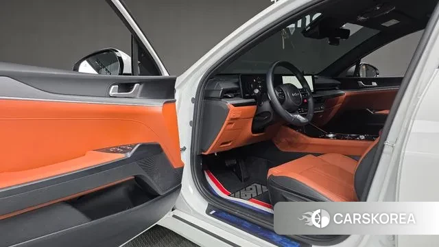 Kia The New K5 3rd generation 2025 Белый из Кореи, фото 2