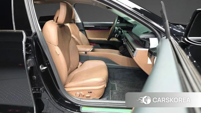 Hyundai Grandeur Hybrid (GN7) 2023 Черный из Кореи, фото 2