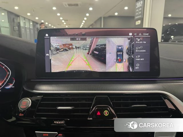 BMW 5 Series (G30) 2023 Синий из Кореи, фото 2