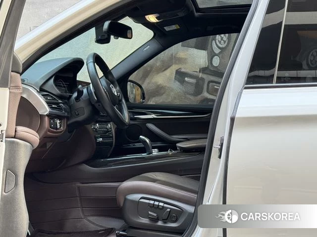 BMW X5 (imported) 2018 Белый из Китая, фото 2