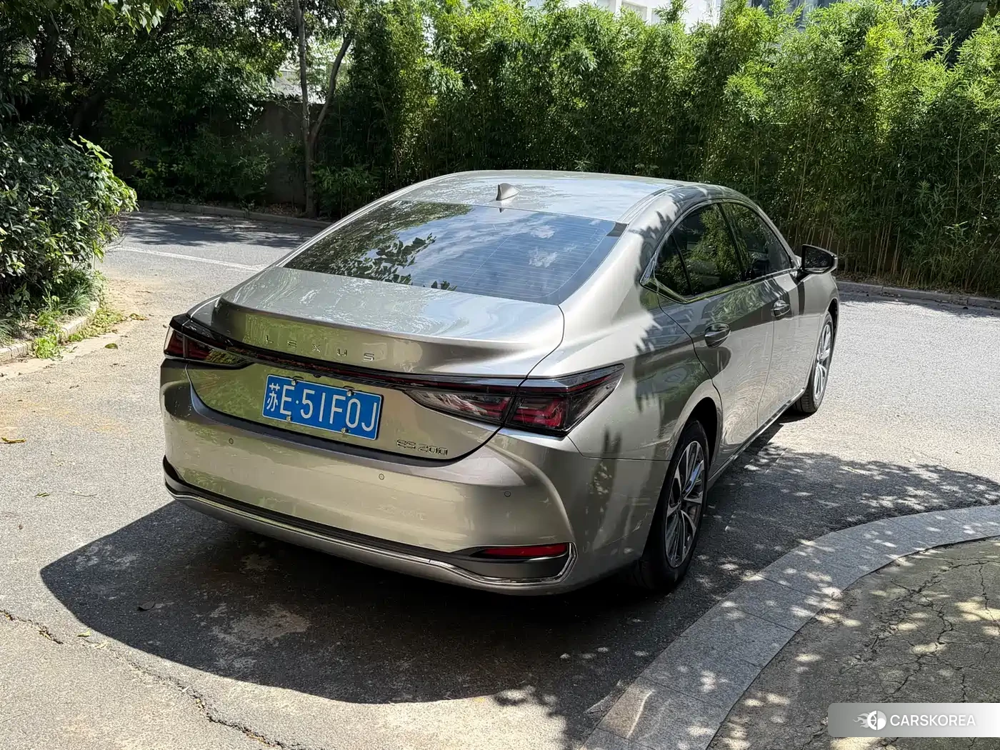Lexus ES 2026 Champagne/brown из Китая, фото 2