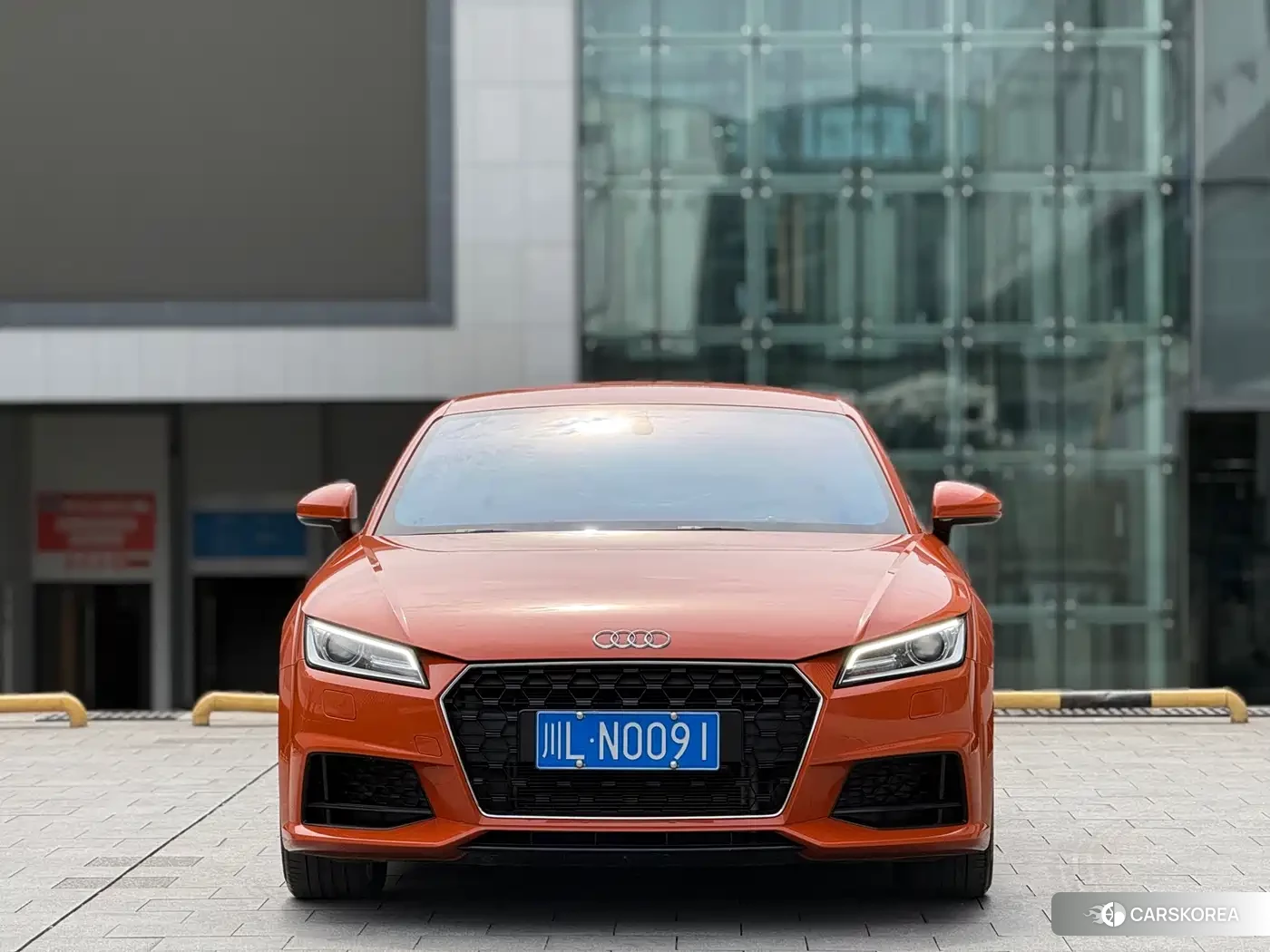 Audi TT 2024 Yellow/orange из Китая, фото 2