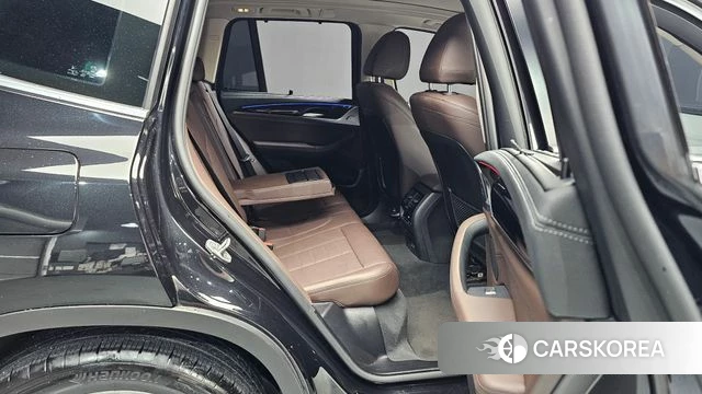 BMW X3 (G01) 2022 Черный из Кореи, фото 2