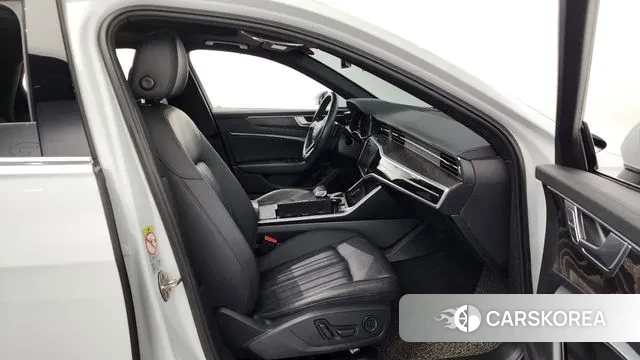 Audi A6 (C8) id 3214618 из Кореи 2